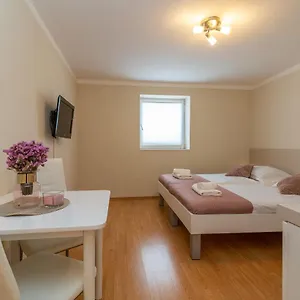  Apartman Leonarda
