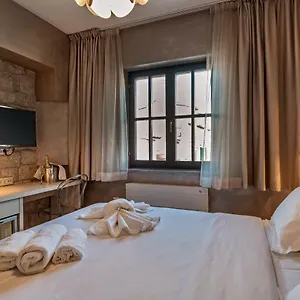 3* Gostinjska kuća Luna